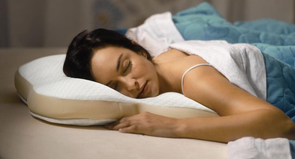 Sleeping on an Orthopedic Pillow to Treat Cervical Osteochondrosis