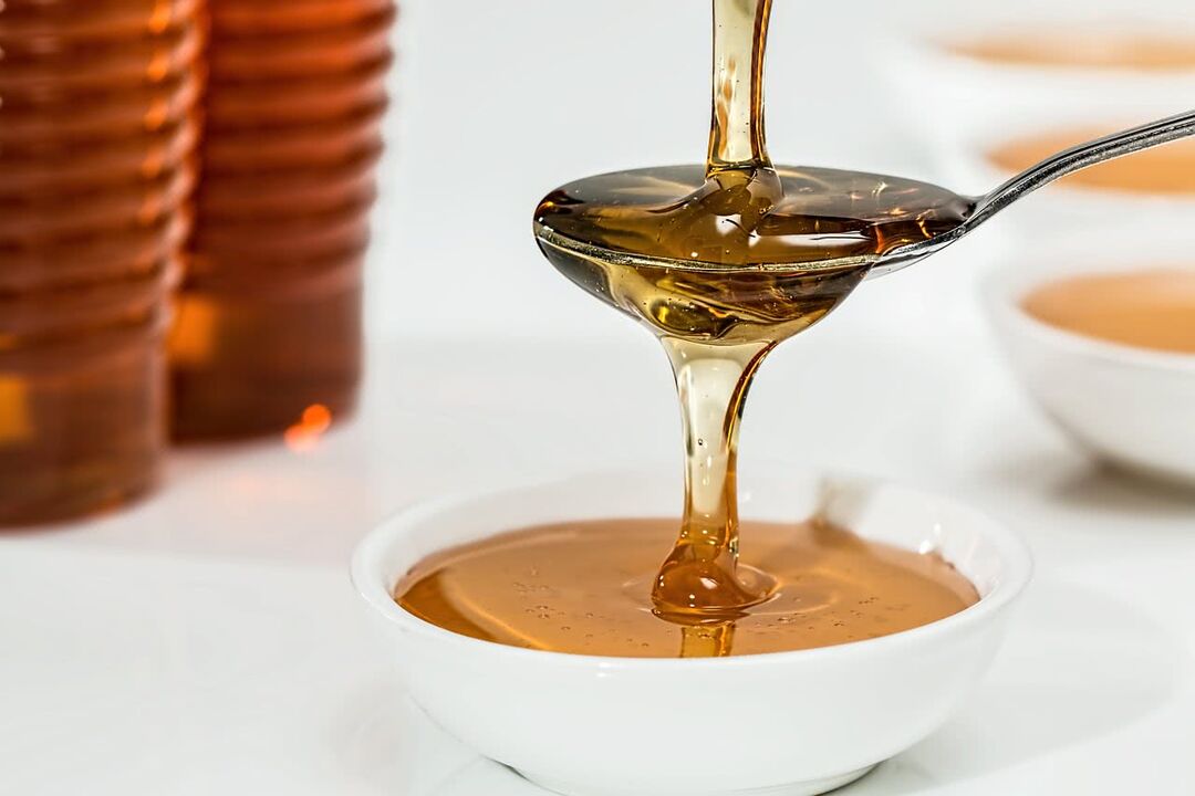 Honey treats breast osteochondrosis